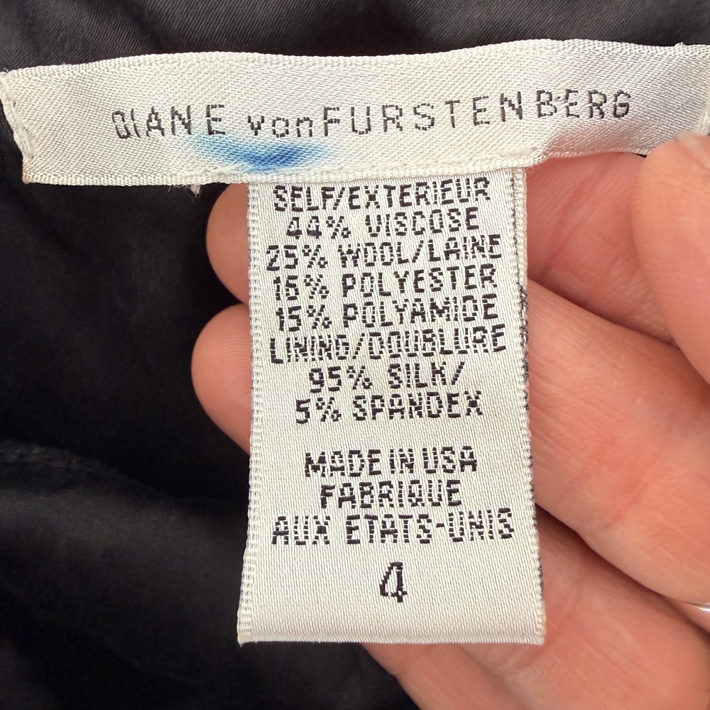 Diane Von Furstenberg Olivette Dress in Silver/Black - Picture 13 of 13